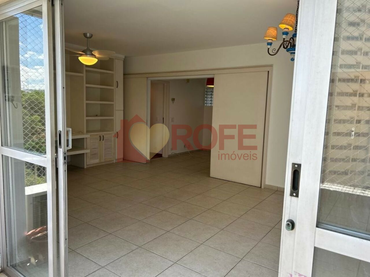Foto 2 - RF47909