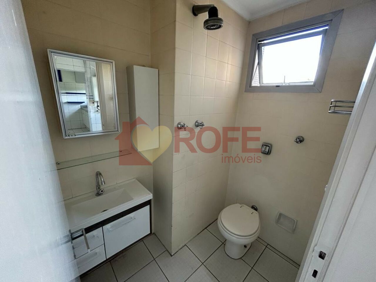 Foto 17 - RF47909