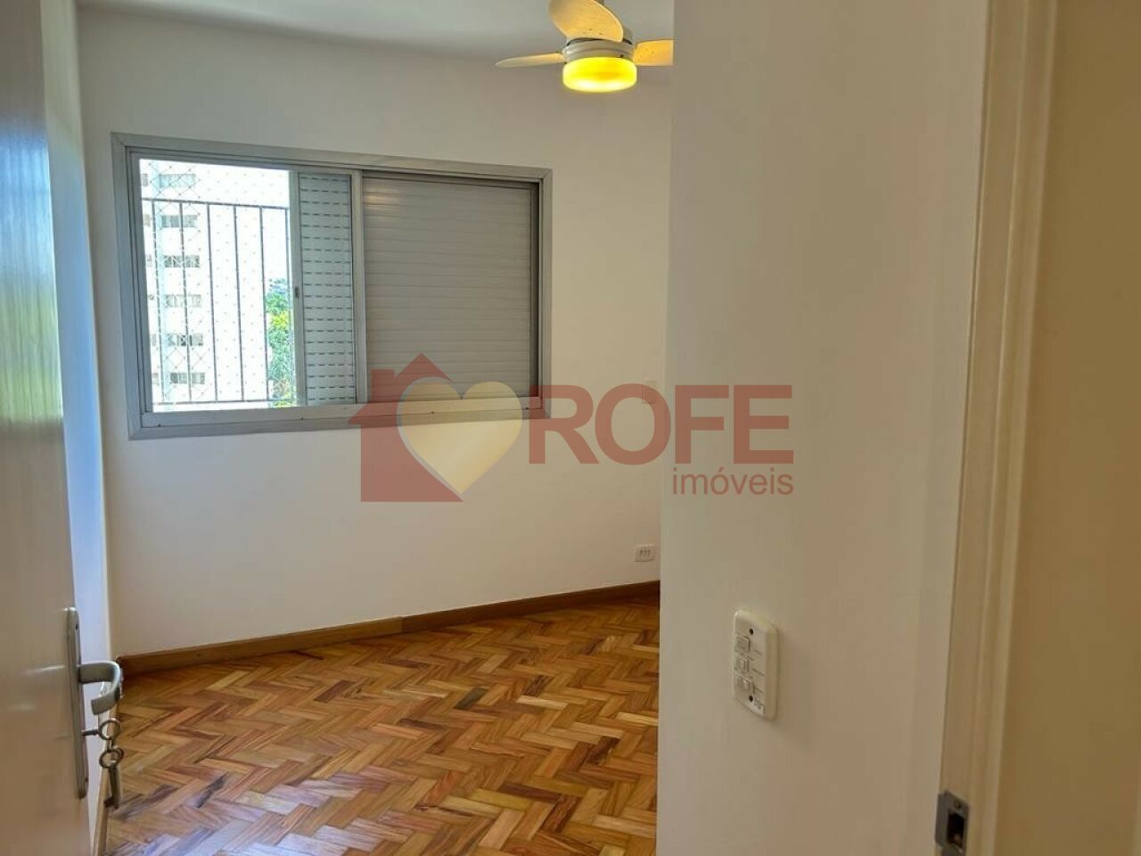Foto 15 - RF47909