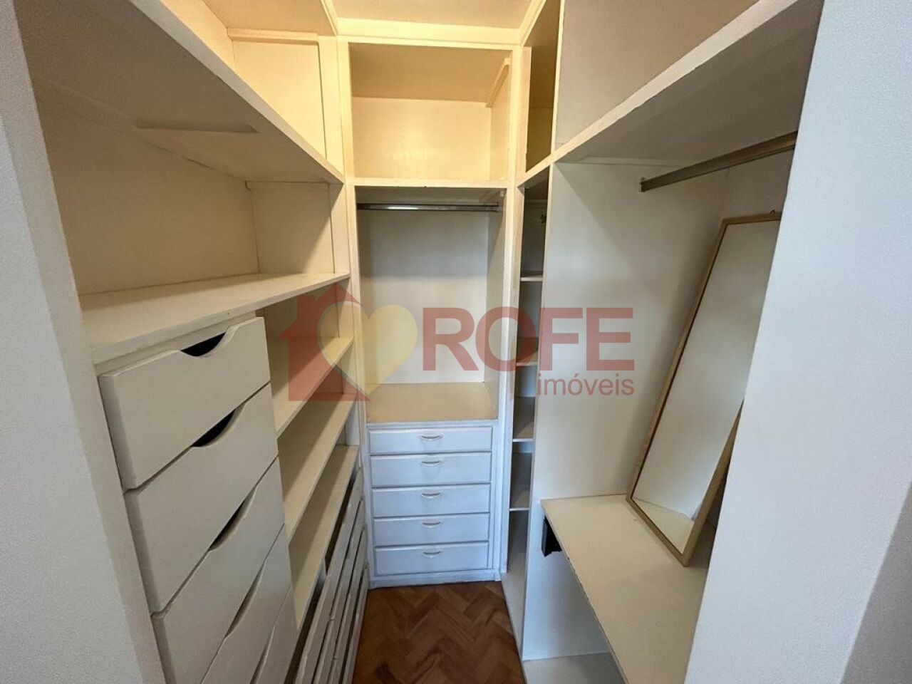 Foto 13 - RF47909