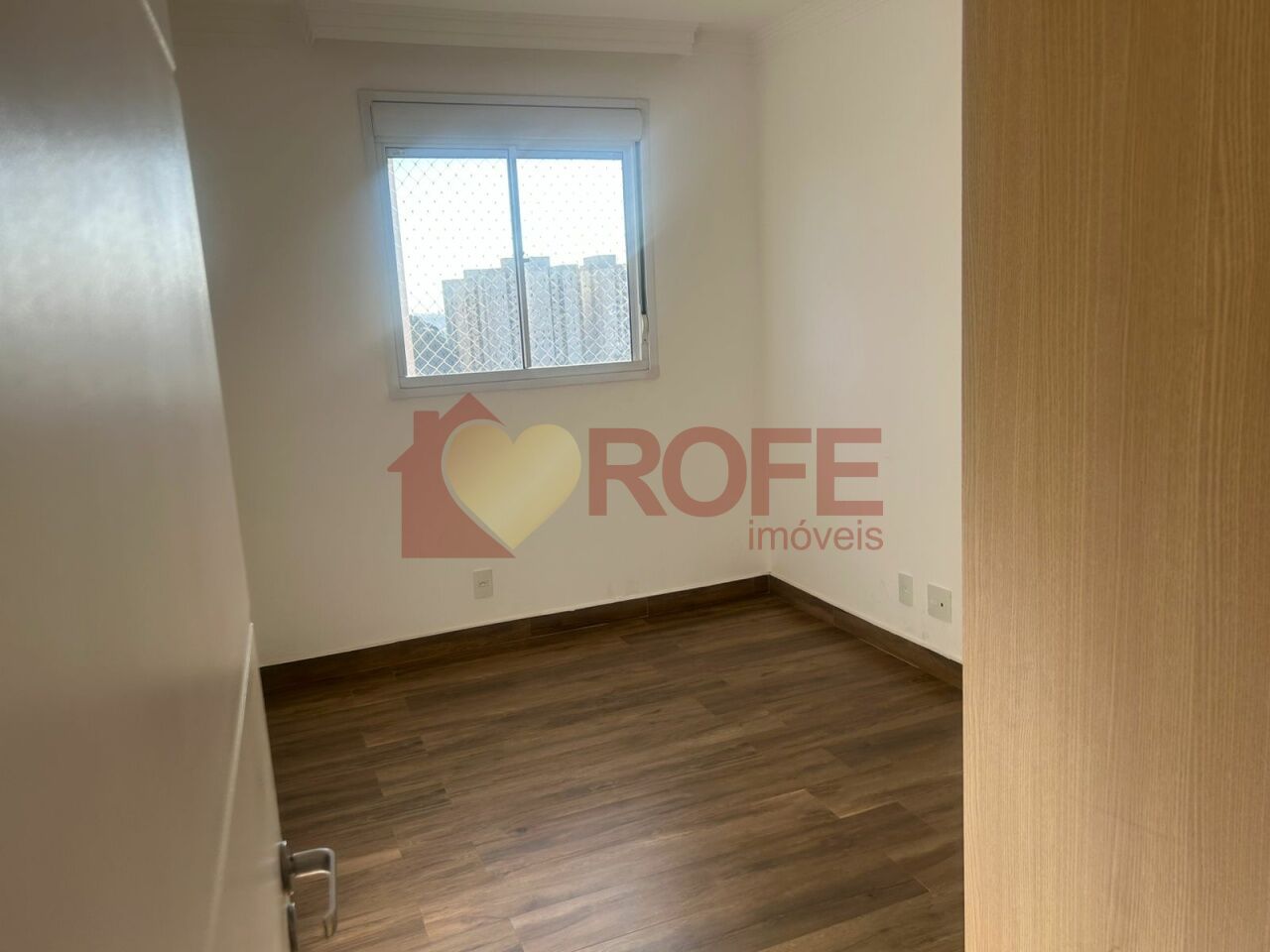 Foto 23 - RF47917