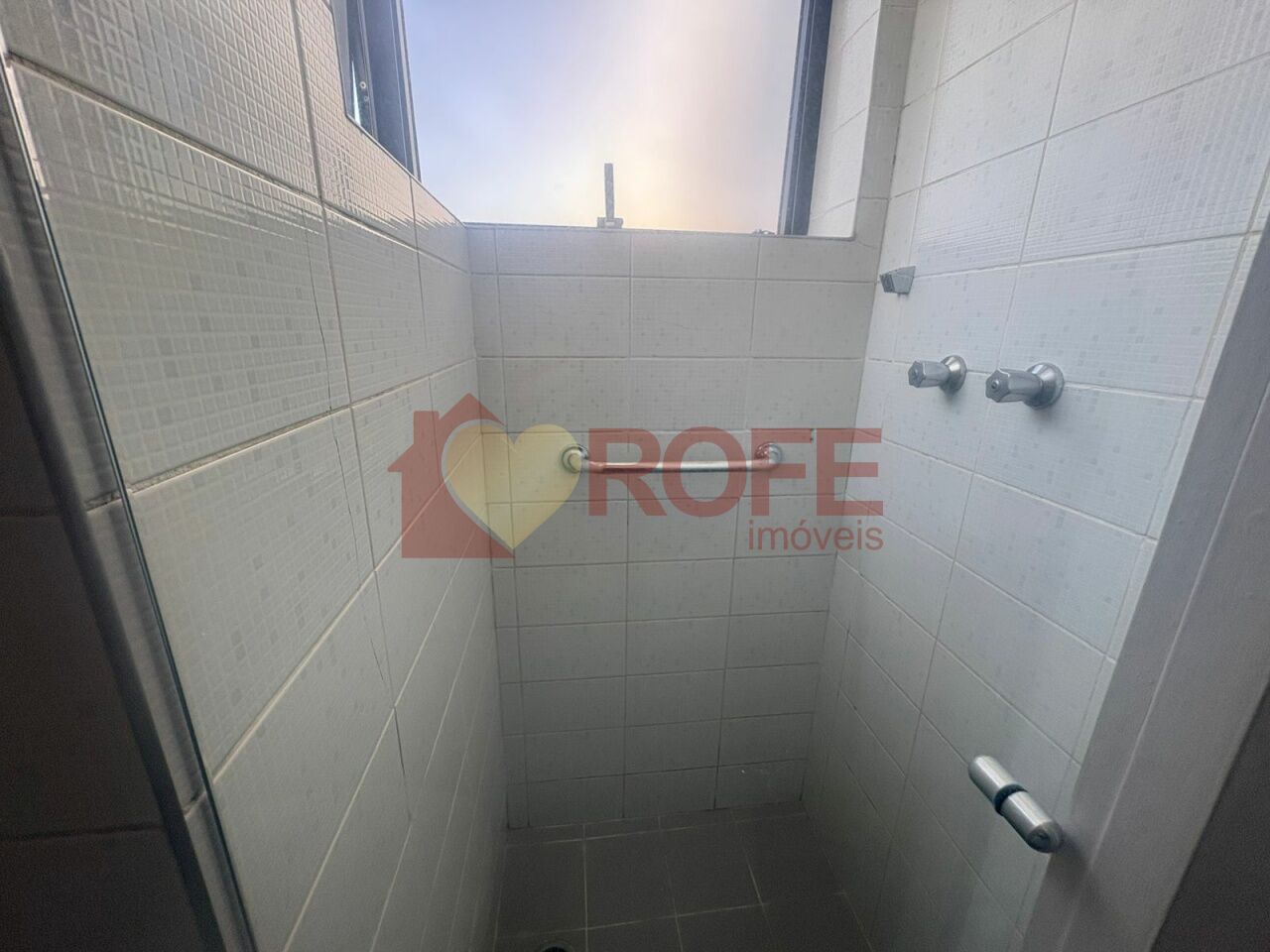 Foto 12 - RF48203