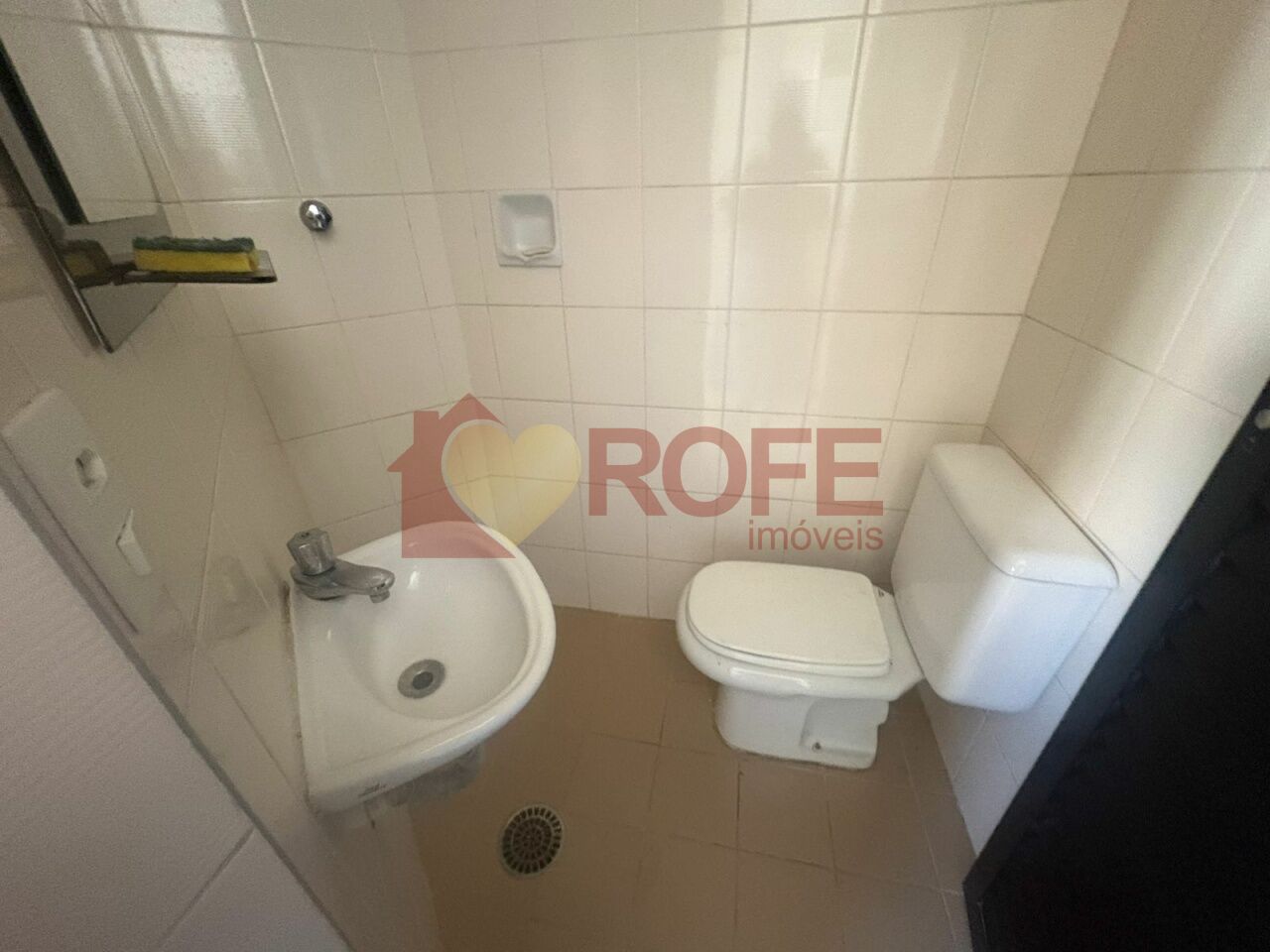 Foto 17 - RF48203