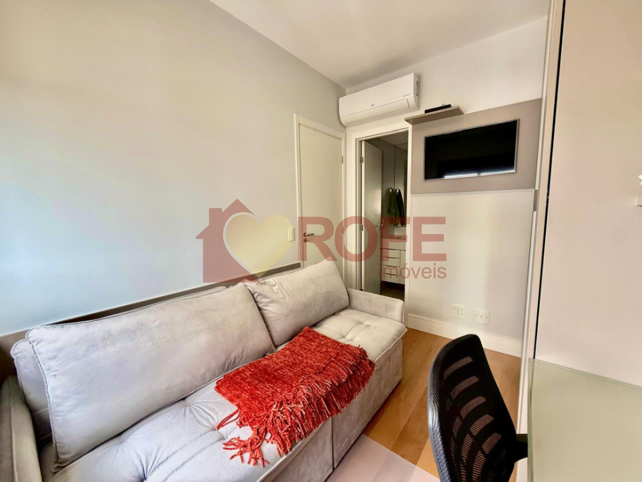 Foto 28 - RF48217