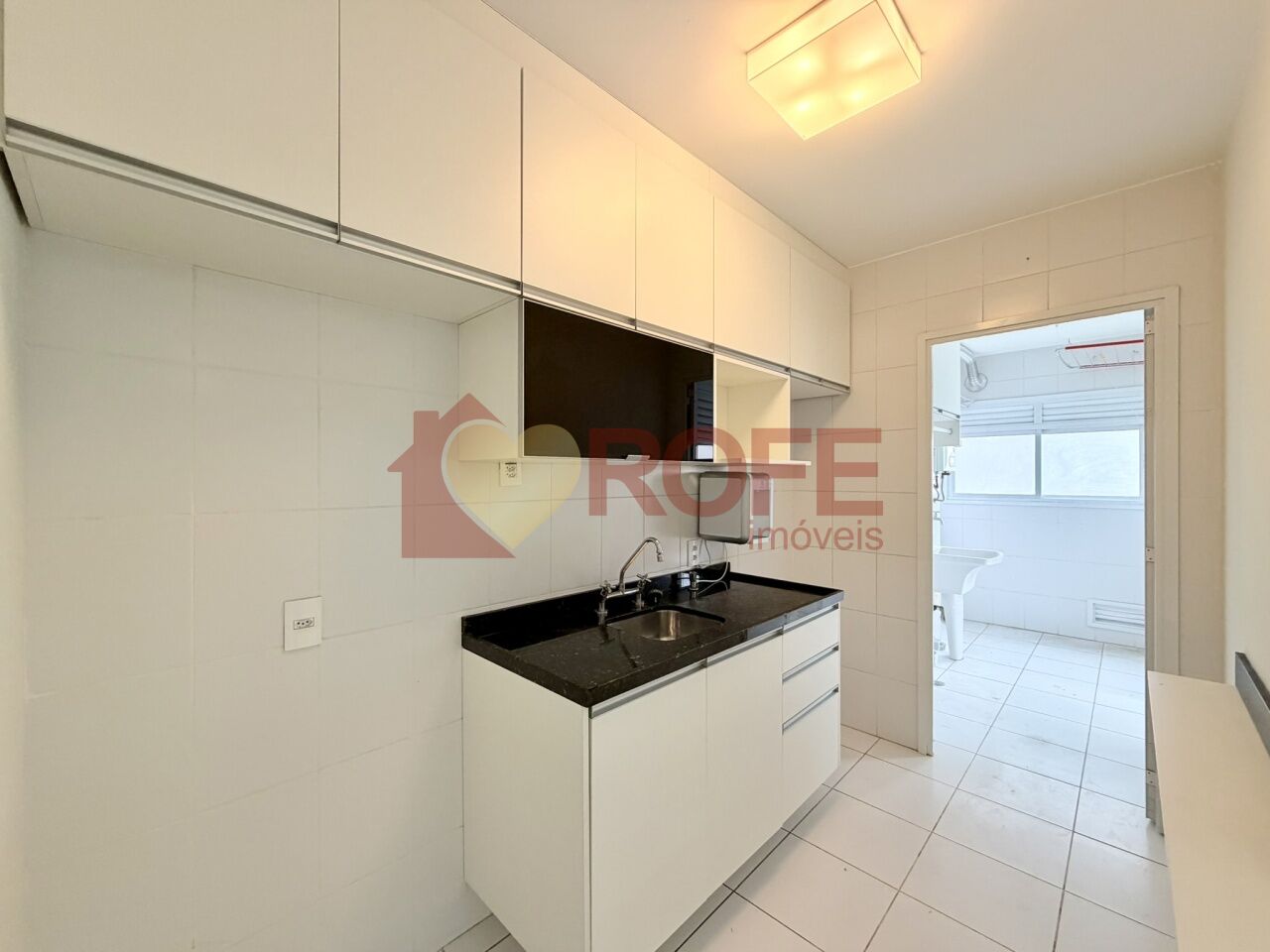 Foto 6 - RF48242