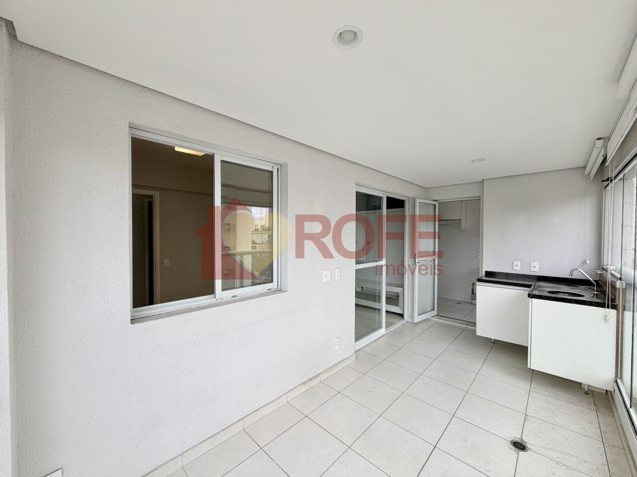 Foto 4 - RF48242