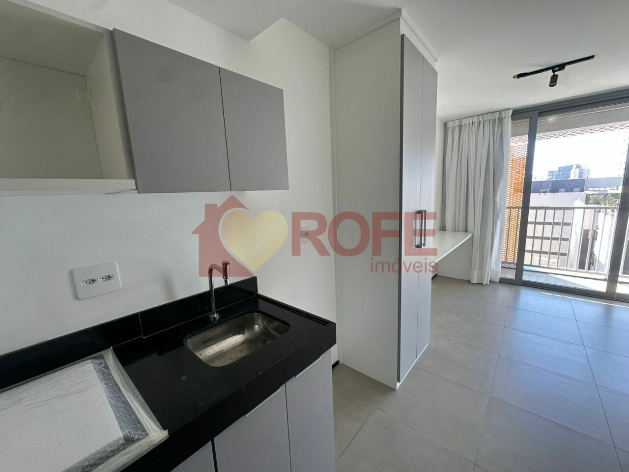 Foto 7 - RF48270