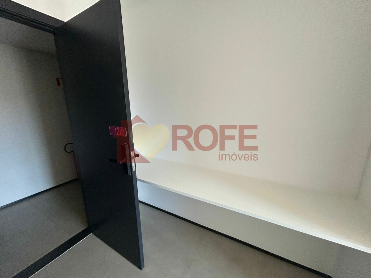 Foto 8 - RF48273