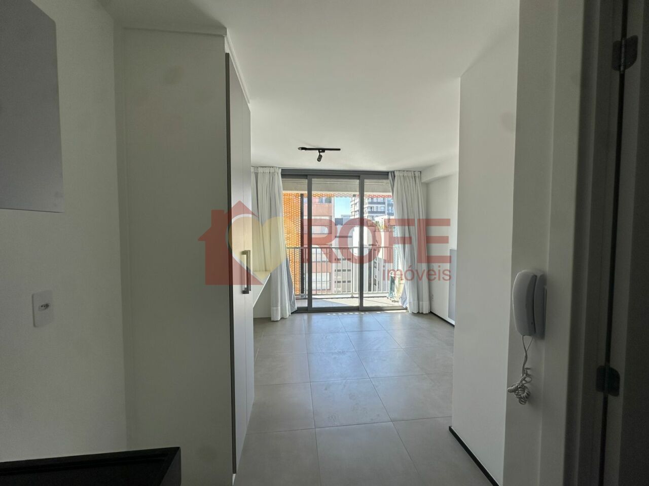 Foto 3 - RF48278