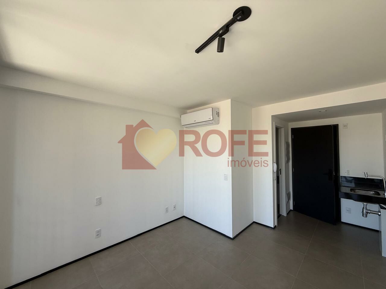 Foto 4 - RF48292