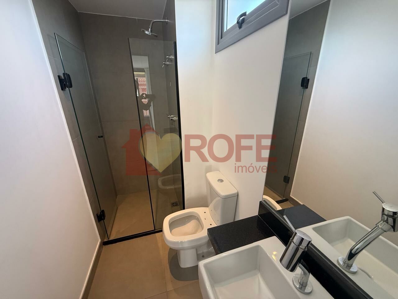 Foto 9 - RF48296