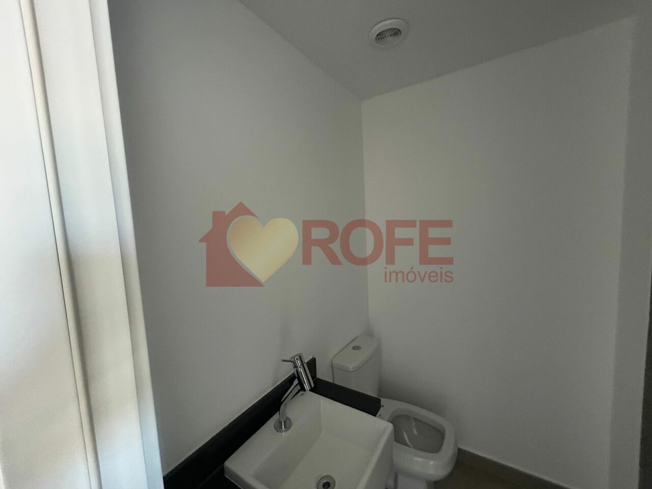 Foto 5 - RF48297