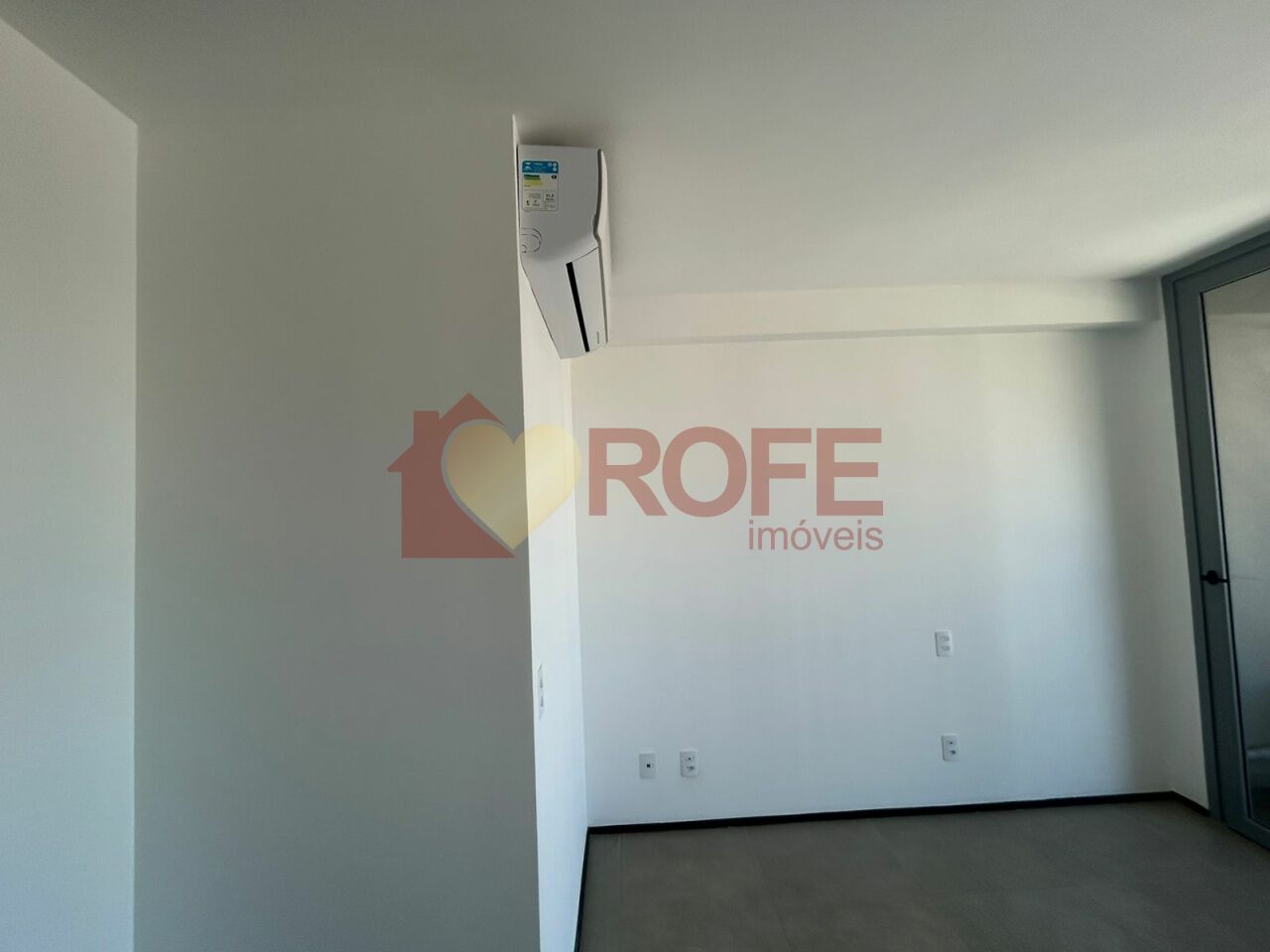 Foto 4 - RF48297