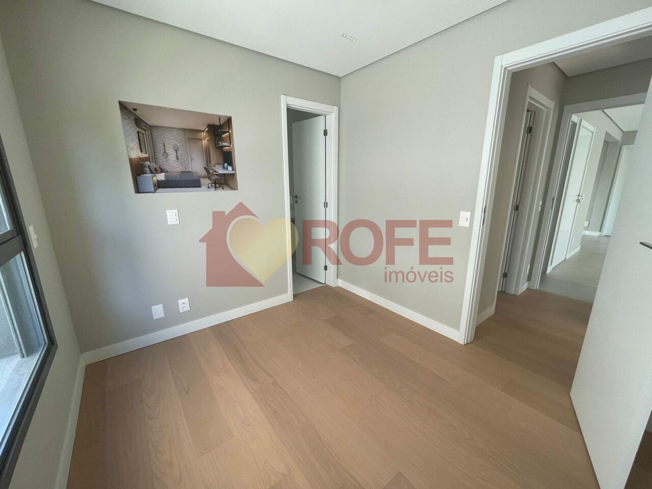 Foto 3 - RF48338