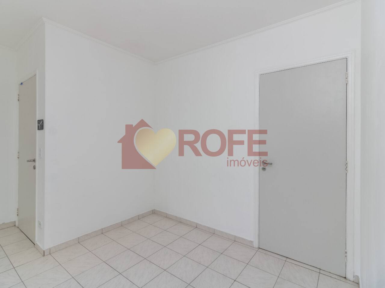 Foto 4 - RF48347