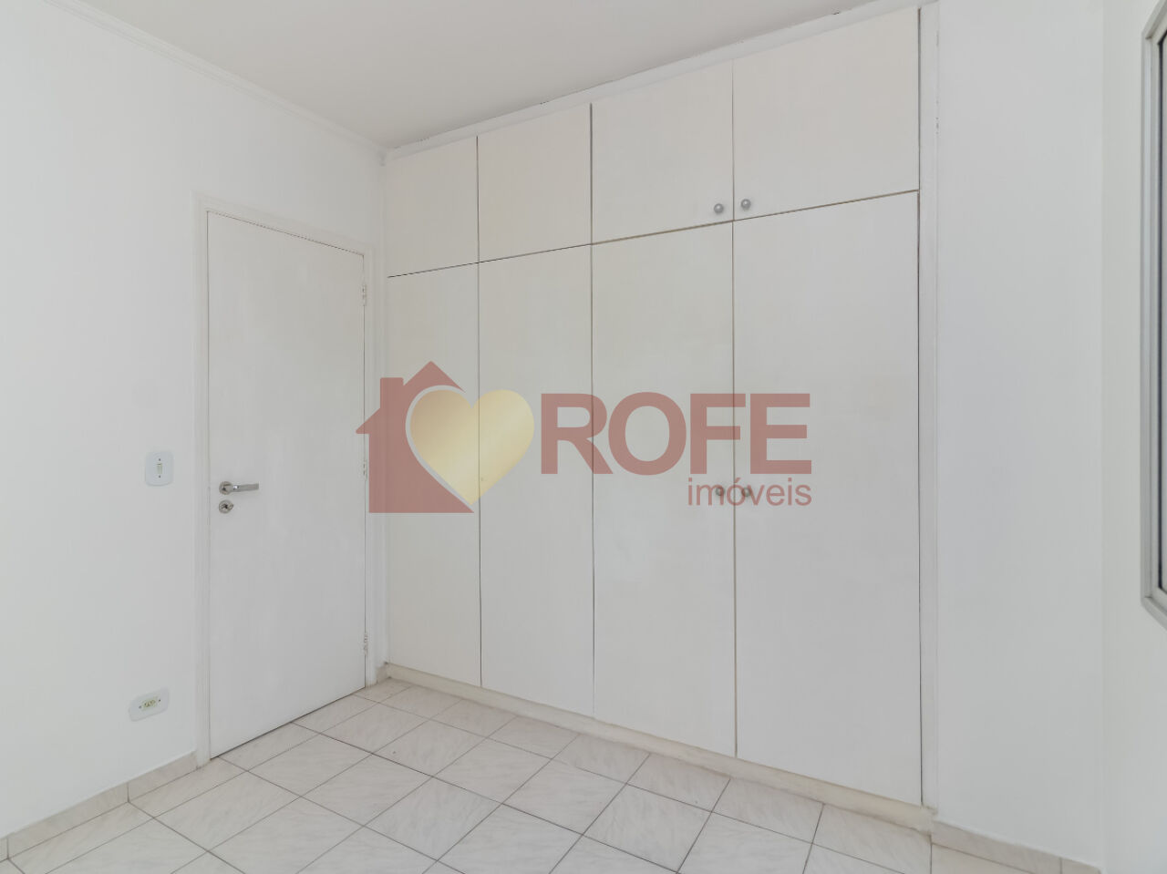 Foto 9 - RF48347