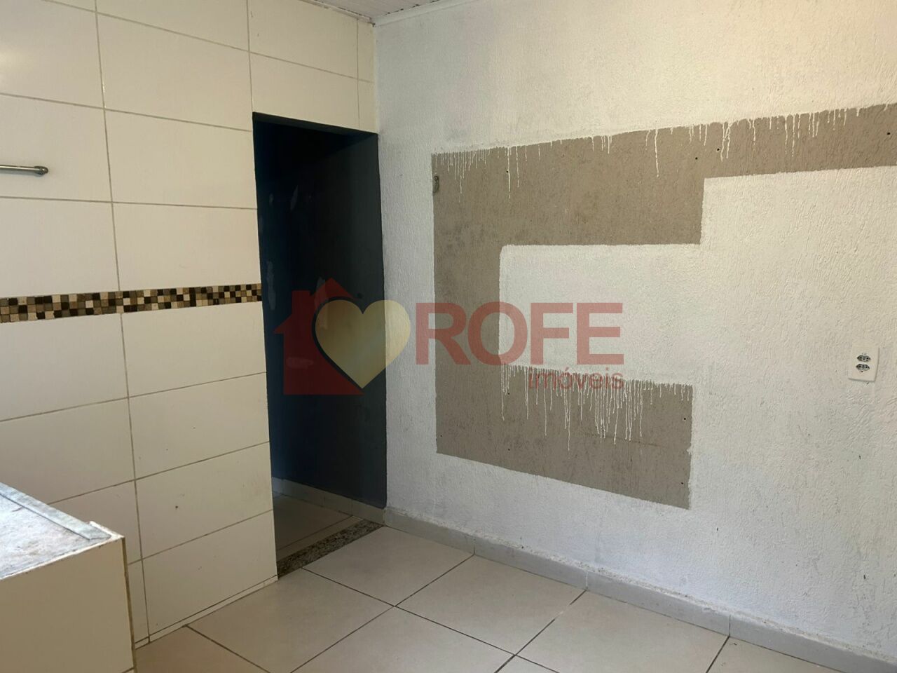 Foto 3 - RF48371