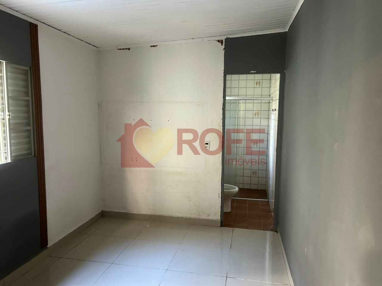 Foto 5 - RF48371