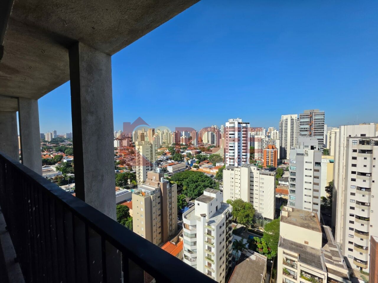 Foto 4 - RF48374