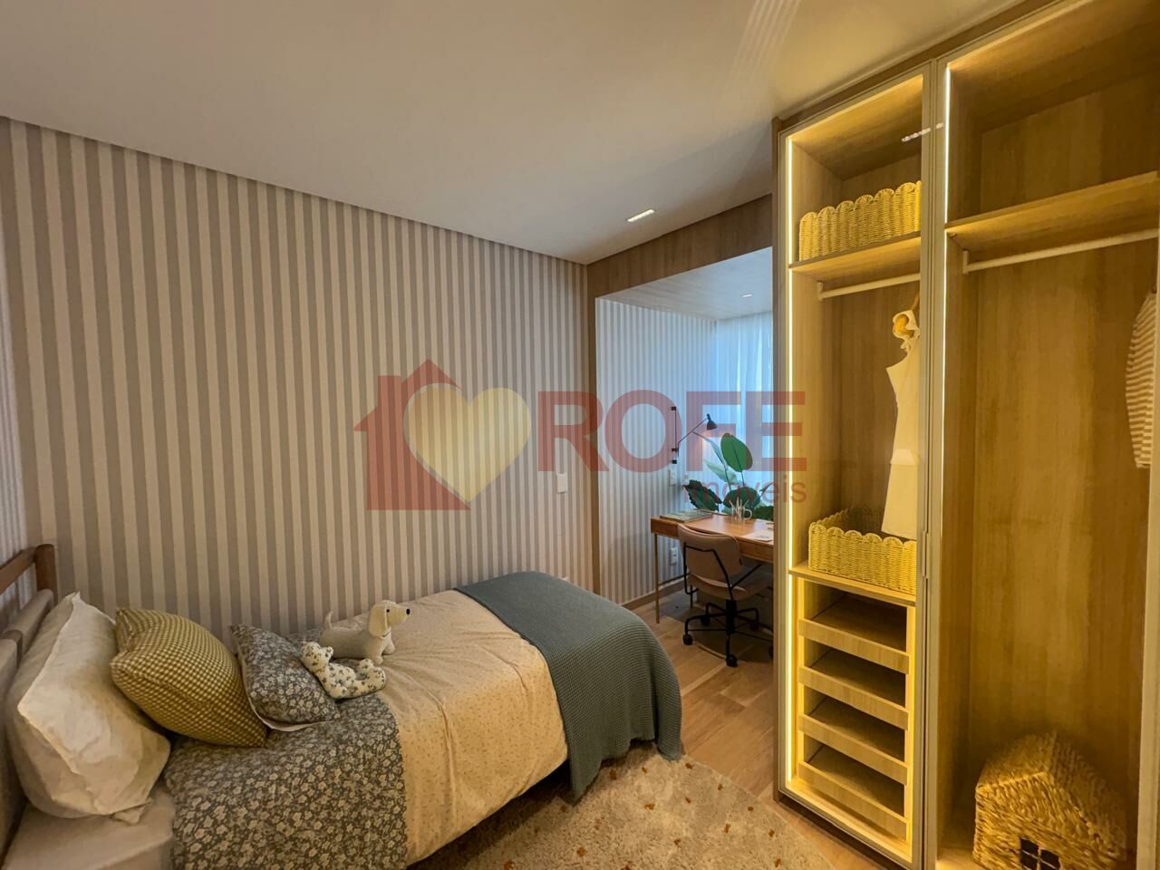 Foto 16 - RF48388