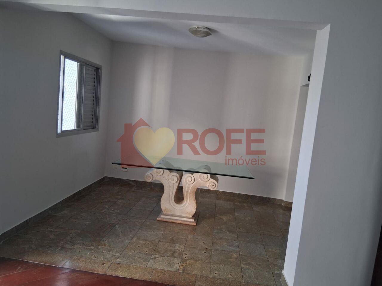 Foto 2 - RF48400