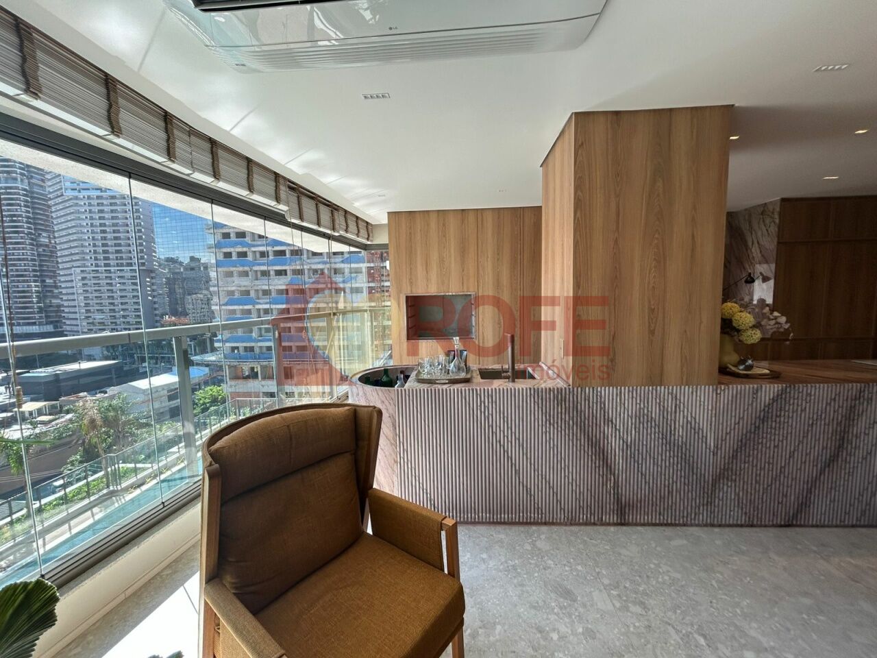 Foto 6 - RF48411