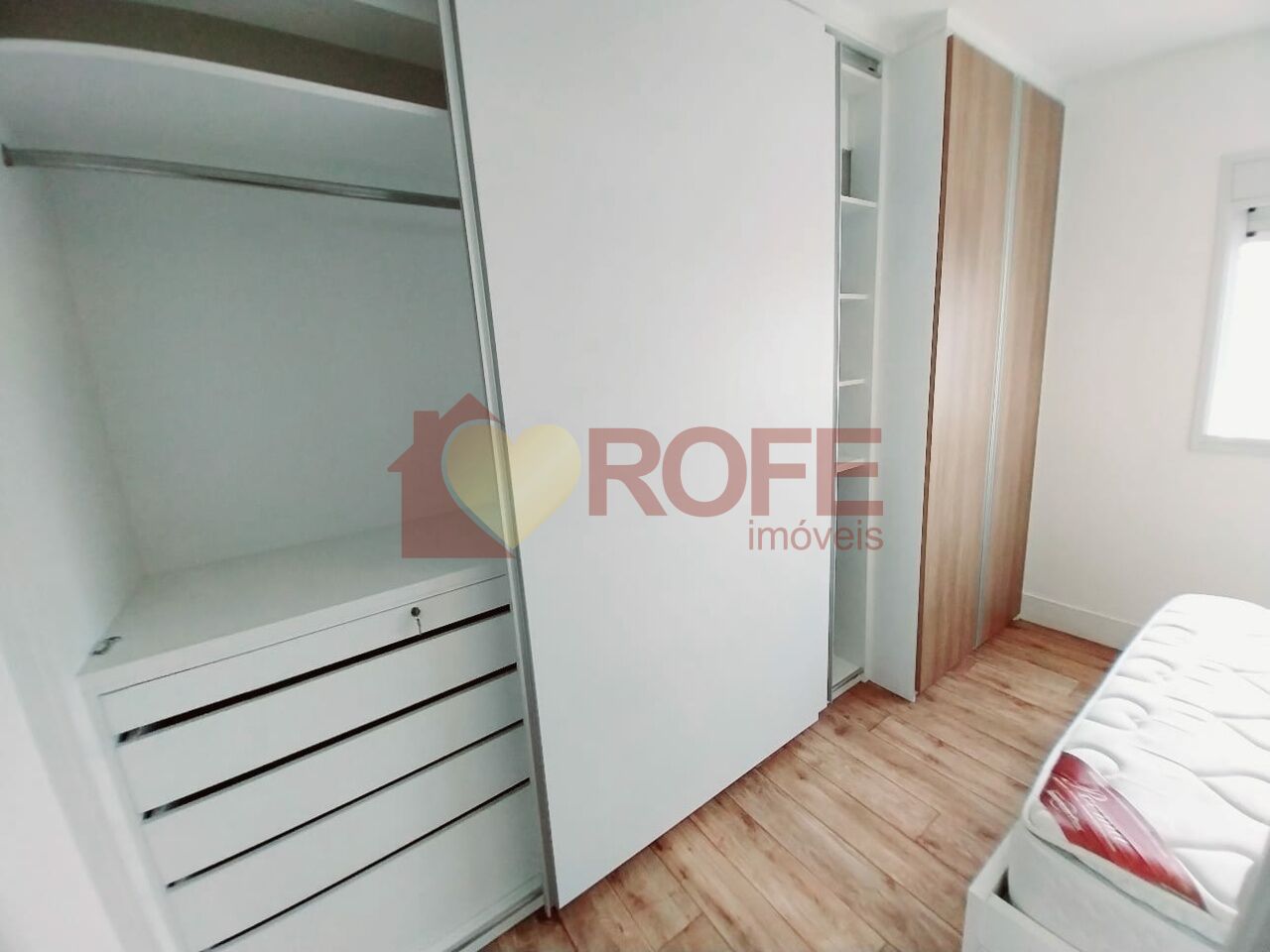 Foto 33 - RF48453