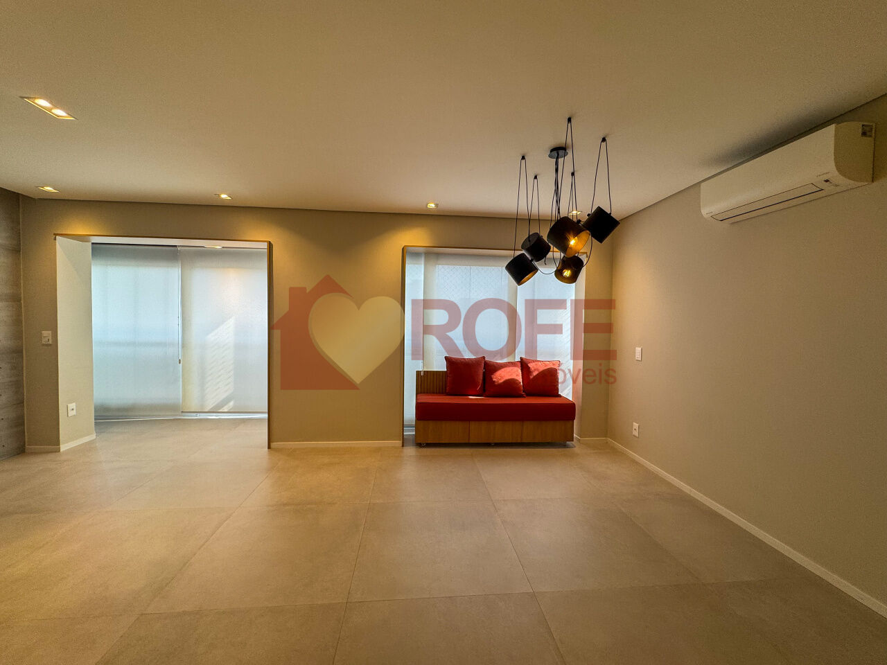 Foto 6 - RF48457