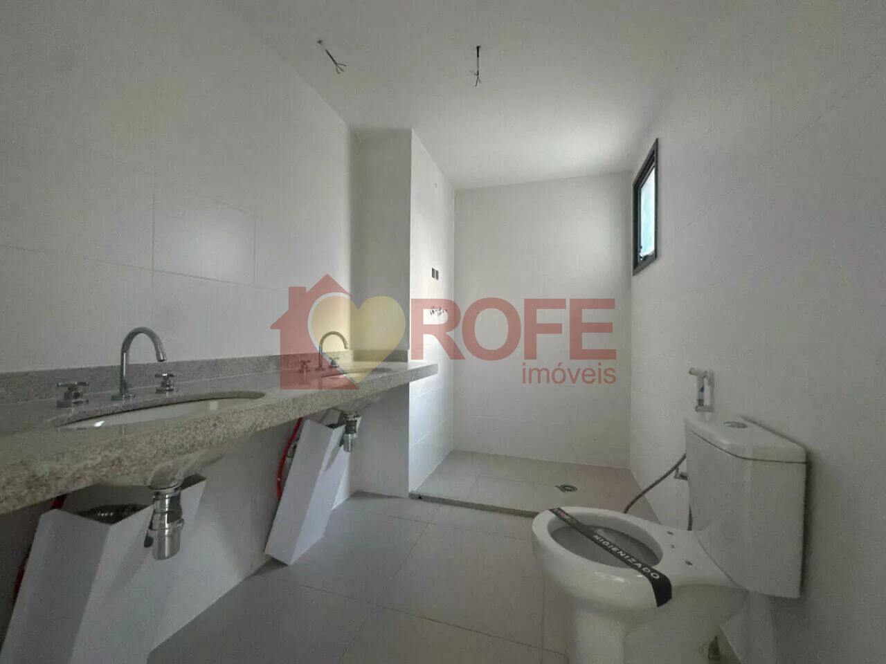 Foto 7 - RF48530