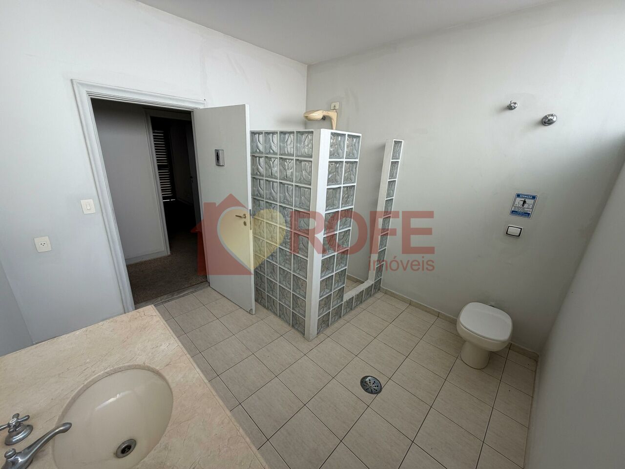 Foto 19 - RF48540