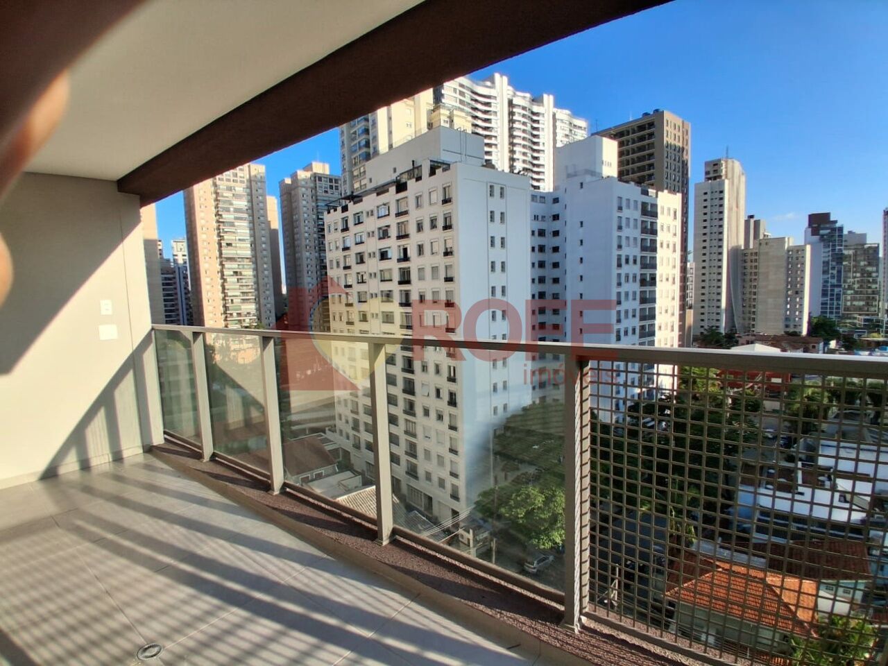 Foto 3 - RF48541