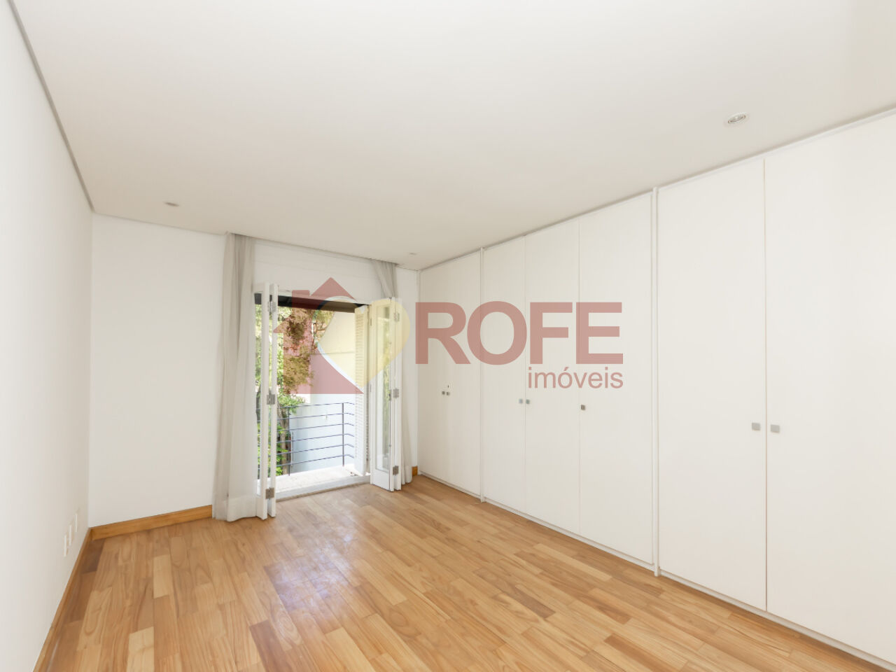 Foto 43 - RF48555