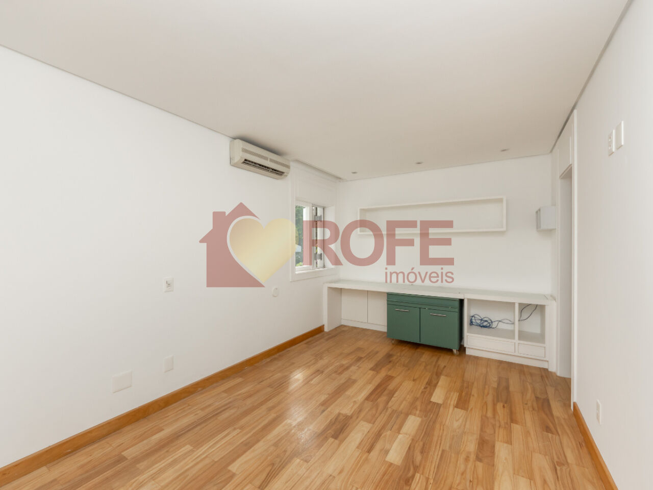 Foto 47 - RF48555