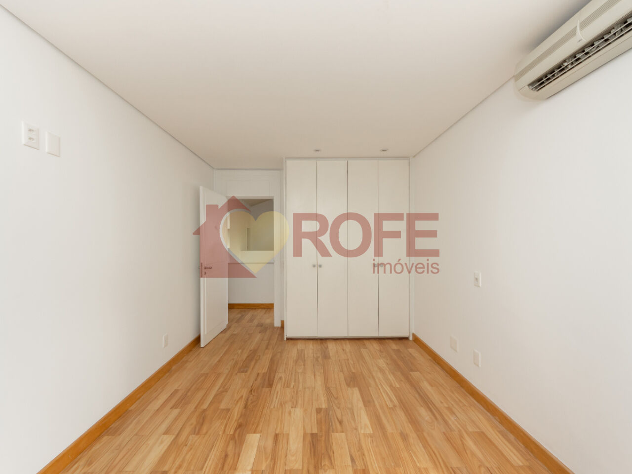Foto 49 - RF48555