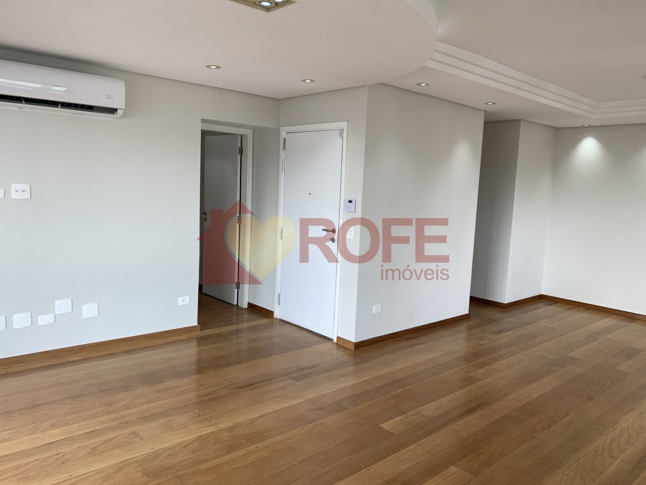Foto 4 - RF48607