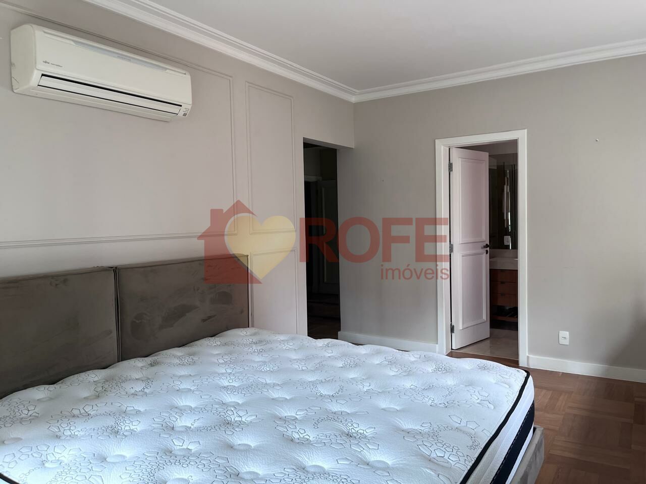 Foto 31 - RF48609