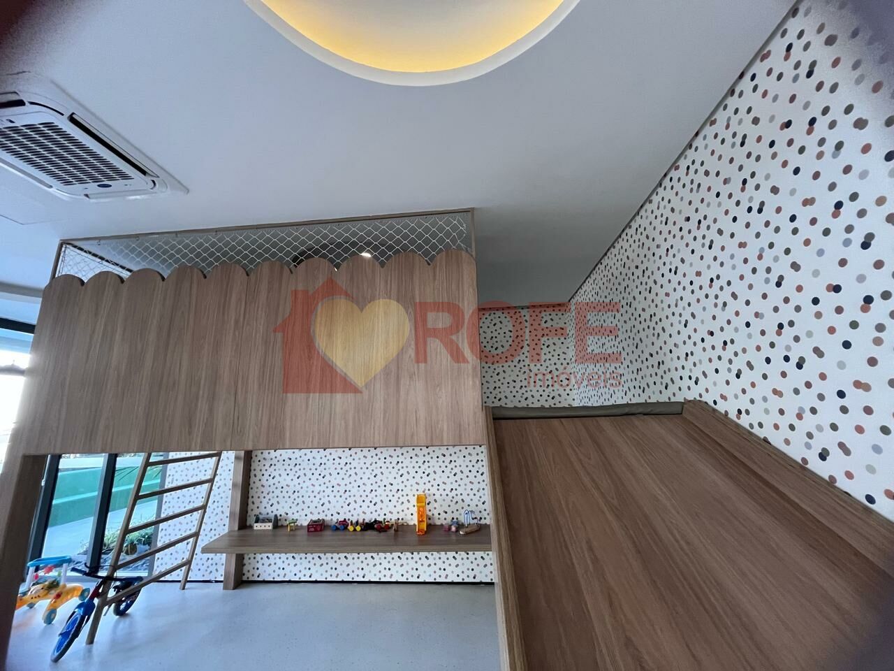 Foto 27 - RF48612