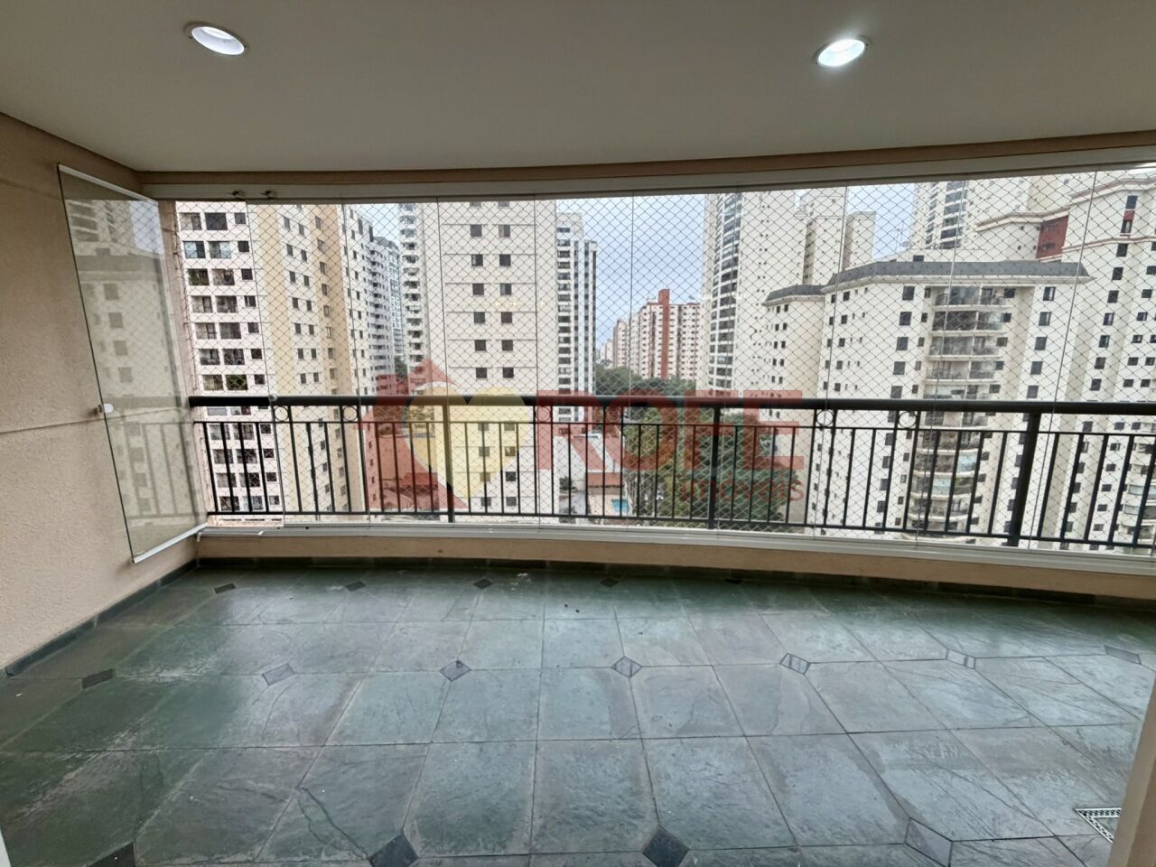 Foto 5 - RF48623