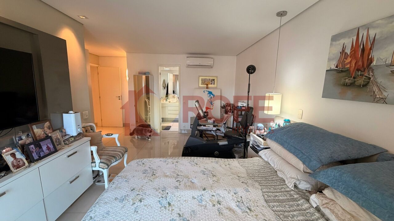 Foto 13 - RF48657