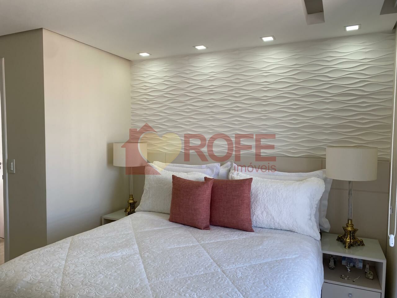Foto 8 - RF48686