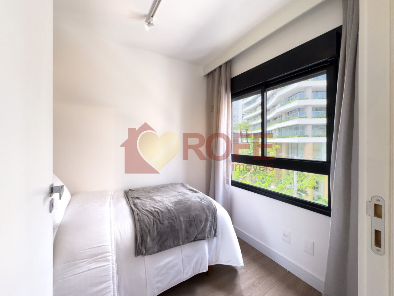 Foto 40 - RF48702