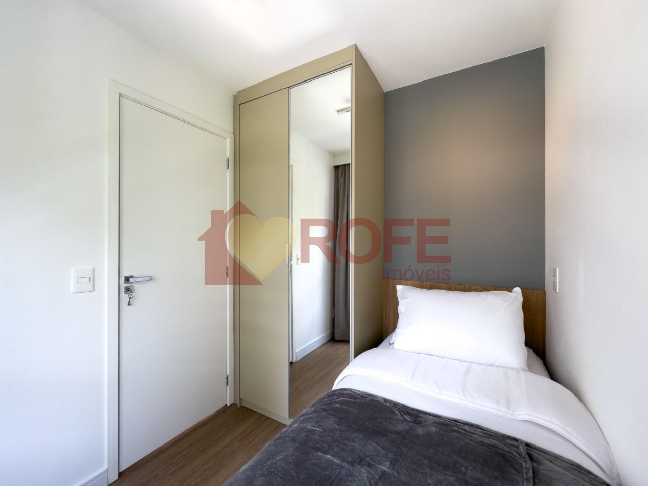 Foto 42 - RF48702