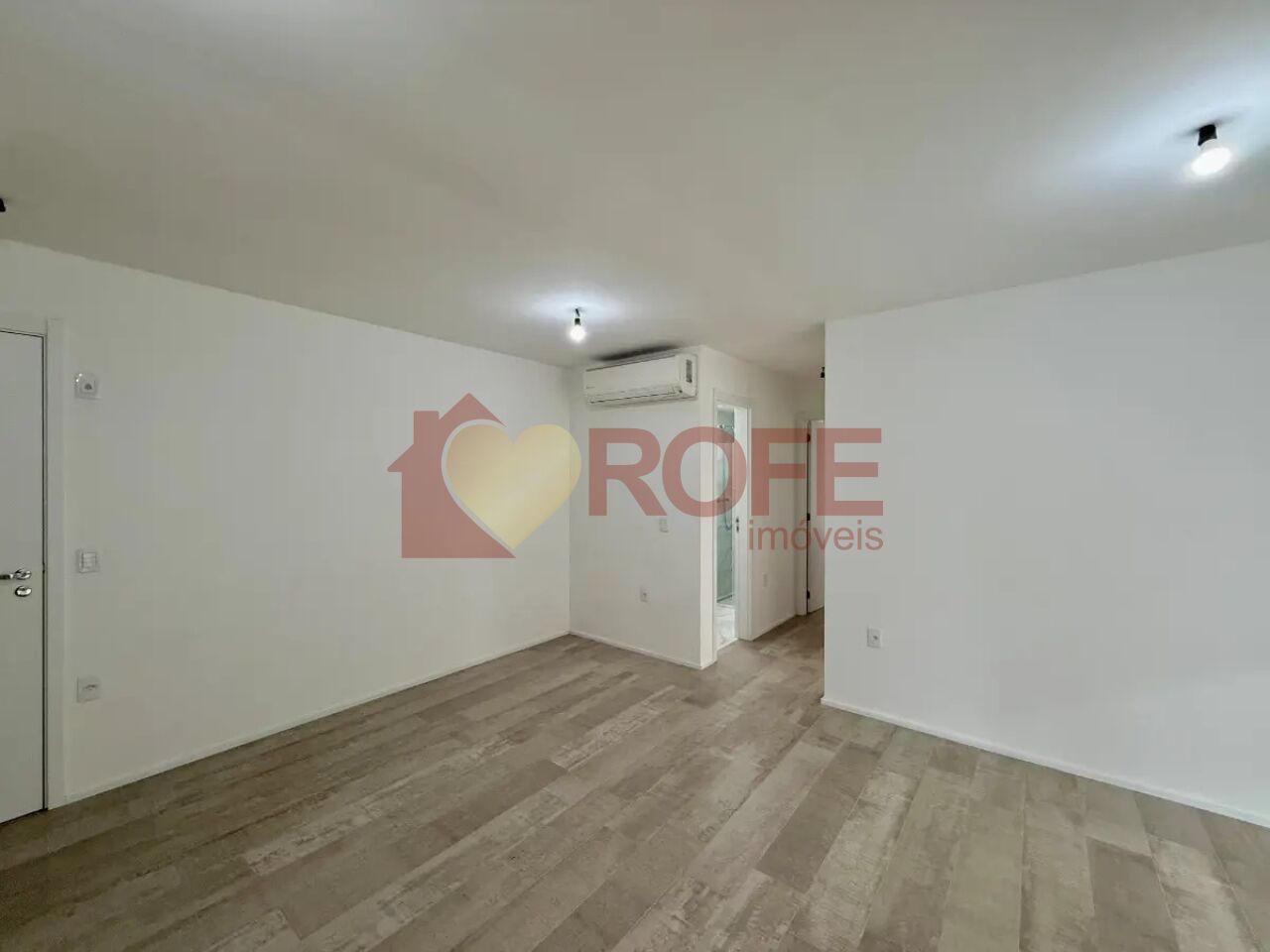Foto 6 - RF48714