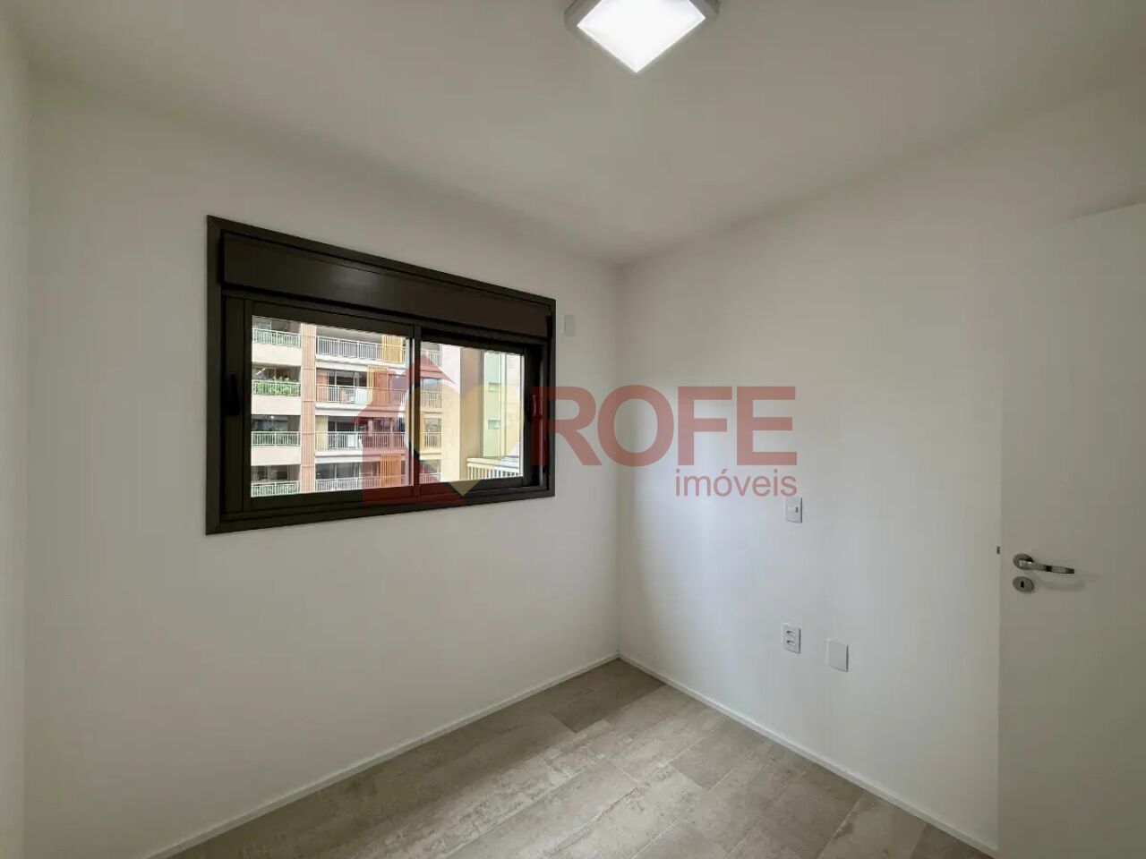 Foto 14 - RF48714