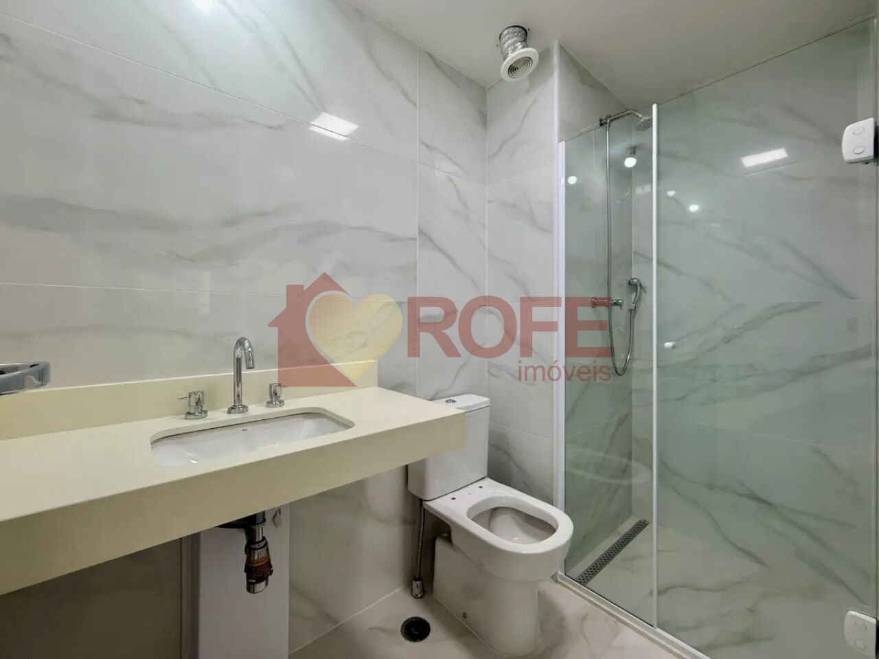 Foto 17 - RF48714