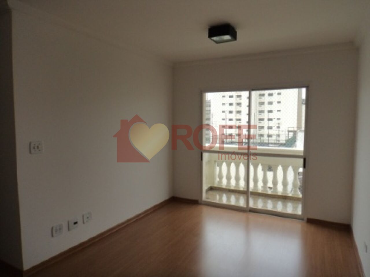 Foto 2 - RF48722