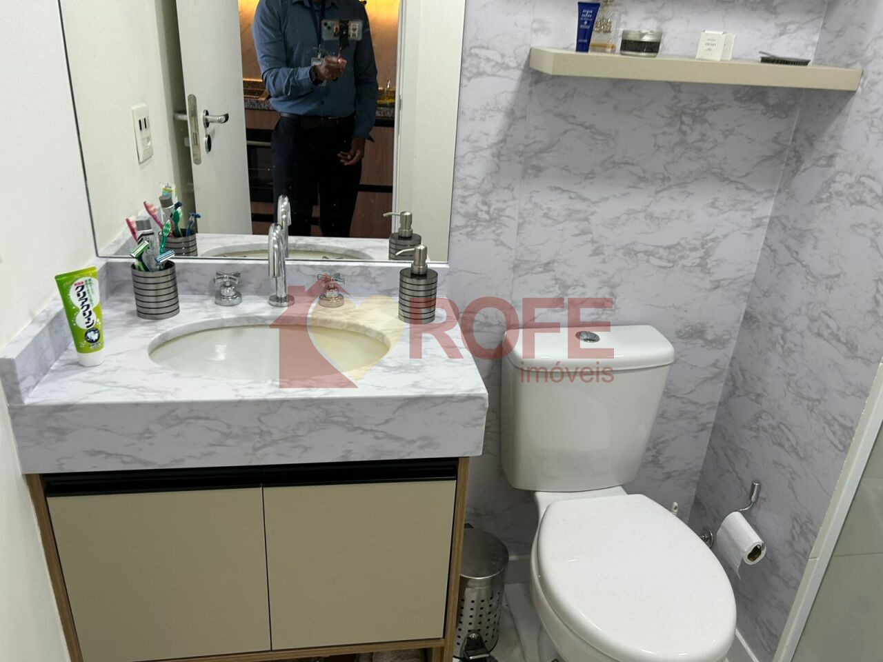 Foto 12 - RF48733