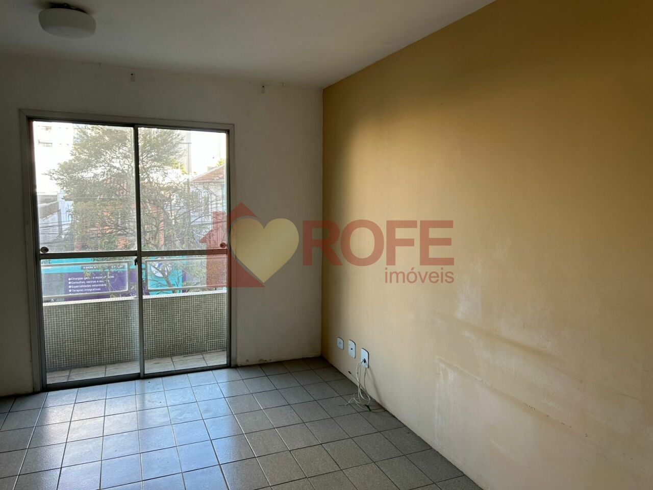 Foto 2 - RF48735