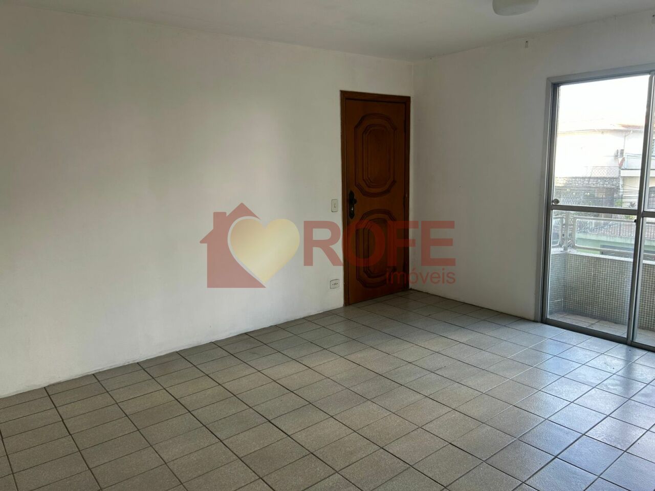 Foto 3 - RF48735