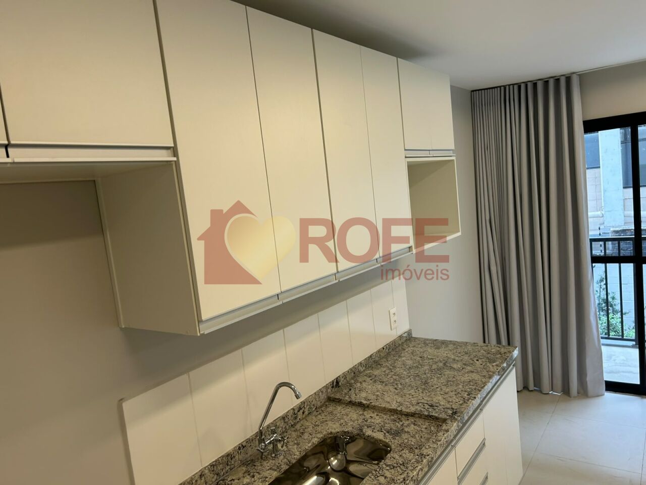Foto 4 - RF48736
